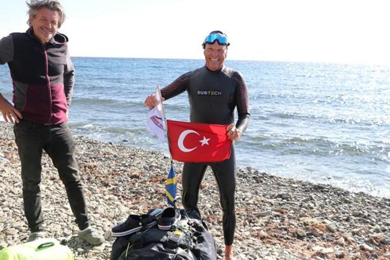 10 yıl sürecek seyahat başladı! Türkiye'den İspanya'ya yüzüyor 3 10 yil surecek seyahat basladi turkiyeden ispanyaya yuzuyor 1 irWUrKEu