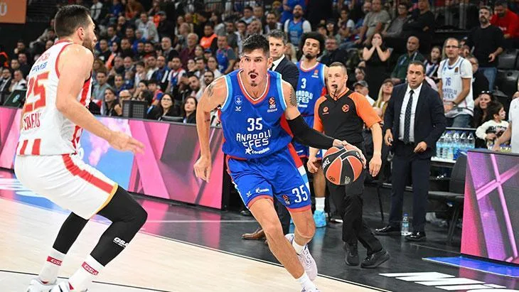 anadolu efes olimpiakos karsisinda geri dondu gE6cZIAE jpg