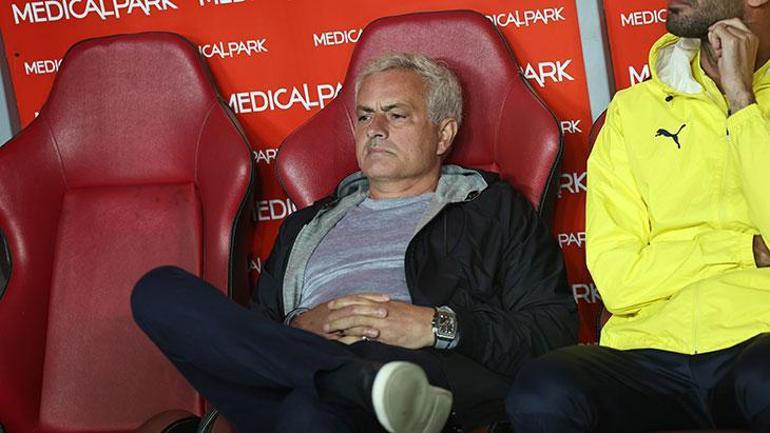 Attila Gökçe yazdı: Fenerbahçe'de Mourinho dönemi bitirir mi? 2 attila gokce yazdi fenerbahcede mourinho donemi bitirir mi 0 DC9GJskE