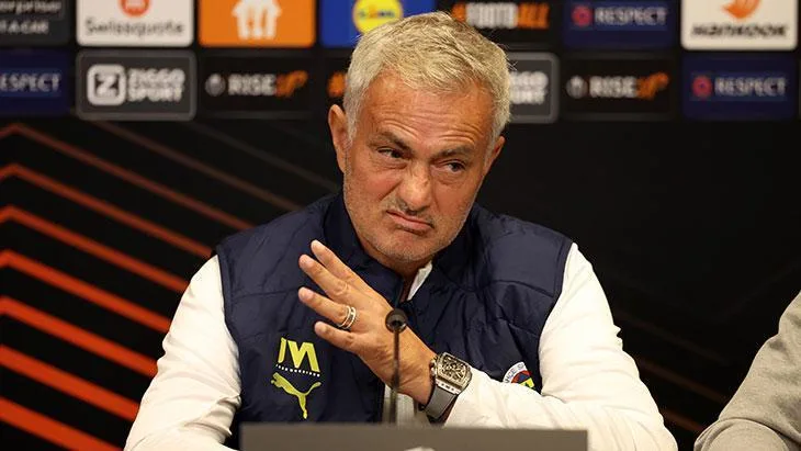 Attila Gökçe yazdı: Fenerbahçe'de Mourinho dönemi bitirir mi? 1 attila gokce yazdi fenerbahcede mourinho donemi bitirir mi tsHF82tt jpg