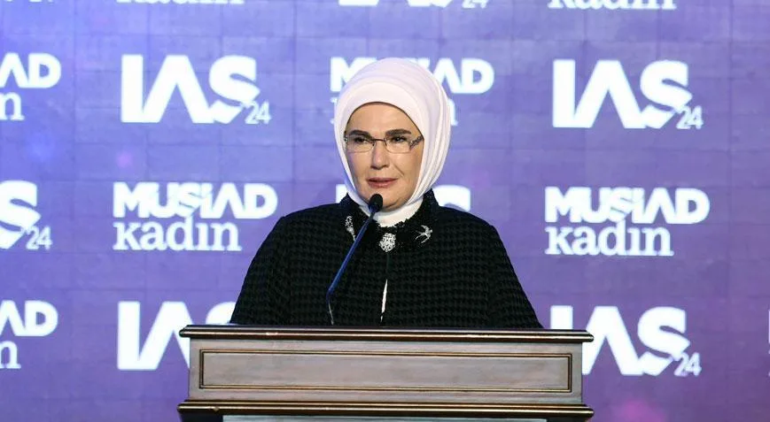 Emine Erdoğan’dan MÜSİAD Milletlerarası Farkındalık Doruğu paylaşımı 1 emine erdogandan musiad milletlerarasi farkindalik dorugu paylasimi HkLTXOYS jpg