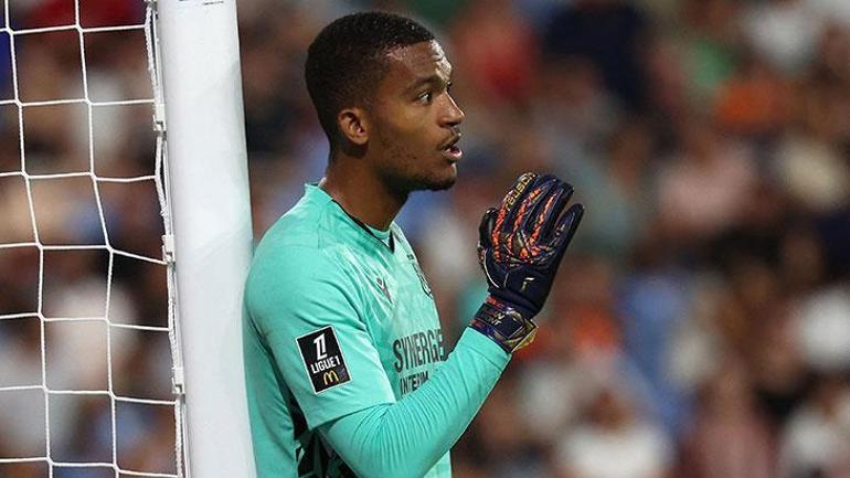 Galatasaray'a yeni kaleci! Gardi'nin radarına girdi 3 galatasaraya yeni kaleci gardinin radarina girdi 1 OwX3wBLI