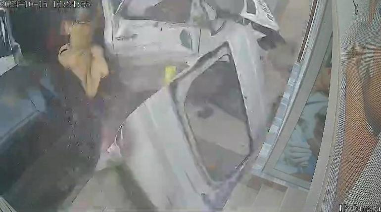 is makinesi denetimden cikti manzara facianin buyuklugunu gozler onune serdi 2 PfUdH1UB