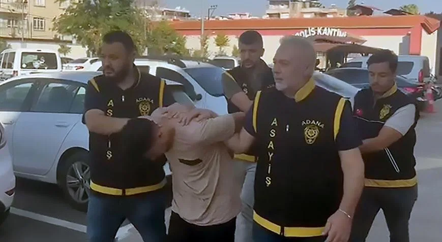 İşveren cuma namazına gitti... 1 yılda milyonluk vurgun! 1 isveren cuma namazina gitti 1 yilda milyonluk vurgun 5bWvGFku jpg