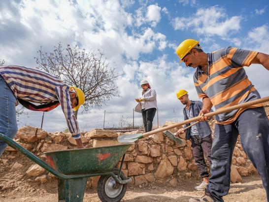 mesken bayaniydi 10 gunde hayatini degistirdi burada hayalimi gerceklestiriyorum 18 dinYVlRp