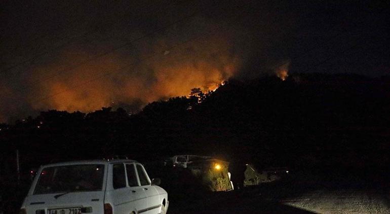 Muğla yanıyor: Birçok ilçede yangın alarmı! Vali Akbıyık'tan açıklama 2 mugla yaniyor bircok ilcede yangin alarmi vali akbiyiktan aciklama 0 VwIA6pvw
