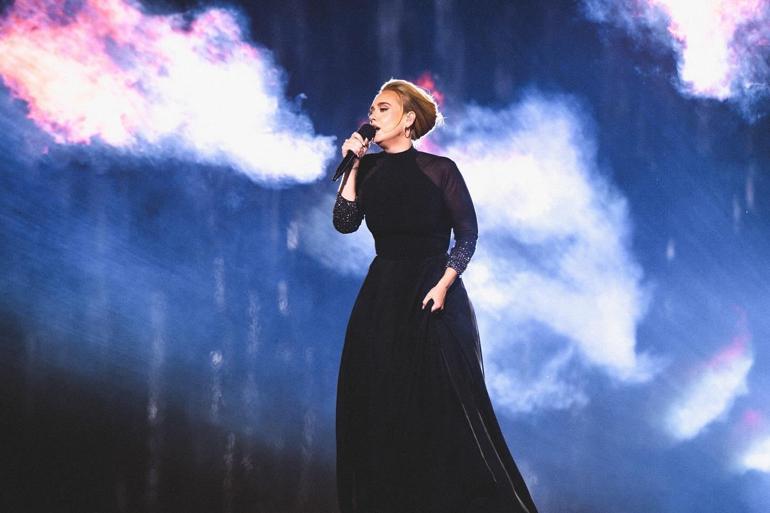 Adele hastalığını açıkladı! 'Kısmen sağır kaldım' 3 adele hastaligini acikladi kismen sagir kaldim 1 9PJKDz9k