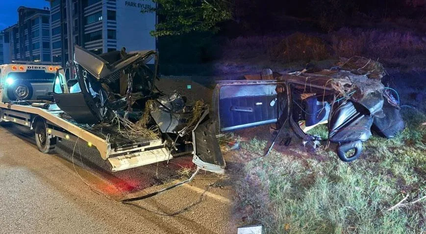 Ağaca çarpan araç ikiye ayrıldı! İki kişi feci halde can verdi 1 agaca carpan arac ikiye ayrildi iki kisi feci halde can verdi Wi5qnWVz
