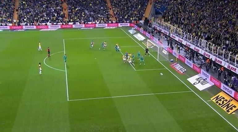 fenerbahce bodrum fk macinda tartisma yaratan pozisyonlar sahada da rivada da penalti 0 EUwHDZw1