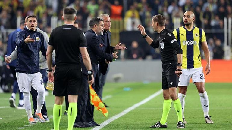 Fenerbahçe'nin kaçırdığı gole Mourinho inanamadı! Hakemden kırmızı kart gördü 3 fenerbahcenin kacirdigi gole mourinho inanamadi hakemden kirmizi kart gordu 1 JOFTYvRy