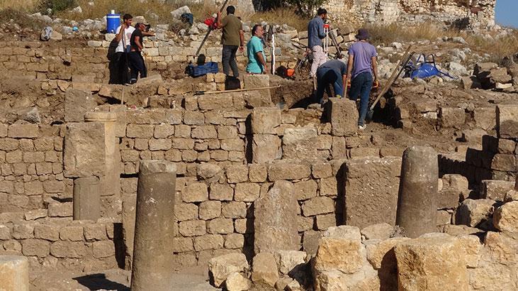 kale kazilarinda ortaya cikti 700 yillik tuvalet bulundu 1