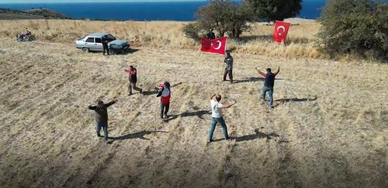 Köylülerin çektiği 29 Ekim görüntüsü toplumsal medyada viral oldu 3 koylulerin cektigi 29 ekim goruntusu toplumsal medyada viral oldu 1 WRQSCULs