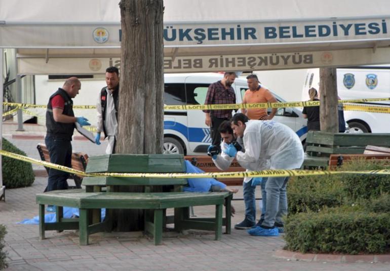 Mezarlıkta katliam! 3 bayanı öldürdü, ormanda yakalandı... Sözü ortaya çıktı 3 mezarlikta katliam 3 bayani oldurdu ormanda yakalandi sozu ortaya cikti 1 6haPa7Vb