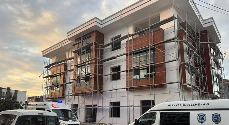 Sakarya'da feci olay! Üzerlerine asansör düşen iki emekçi öldü 2 sakaryada feci olay uzerlerine asansor dusen iki emekci oldu 0 QjKQLLdk