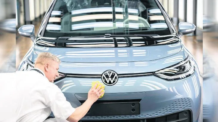 VW’de 4 milyar euro’luk tasarruf tedbiri 1 vwde 4 milyar euroluk tasarruf tedbiri tAdqssl3 jpg