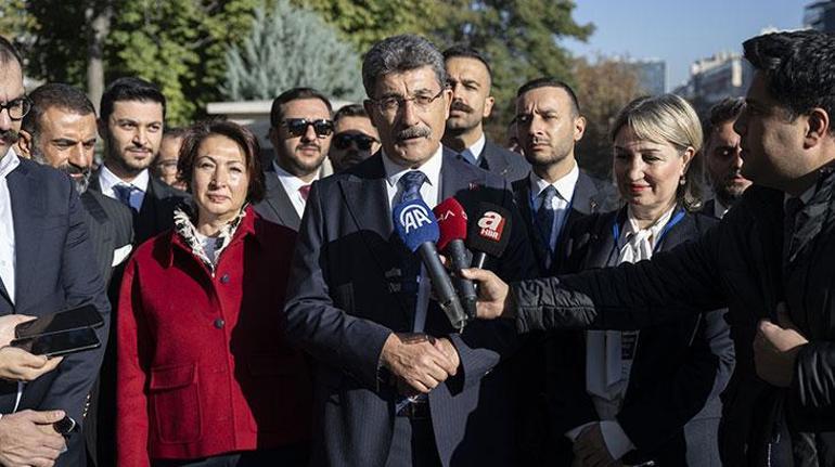Yavuz Ağıralioğlu'nun yeni kuracağını partinin ismi ve logosu aşikâr oldu 2 yavuz agiralioglunun yeni kuracagini partinin ismi ve logosu asik r oldu 0 AyjXmZ9t