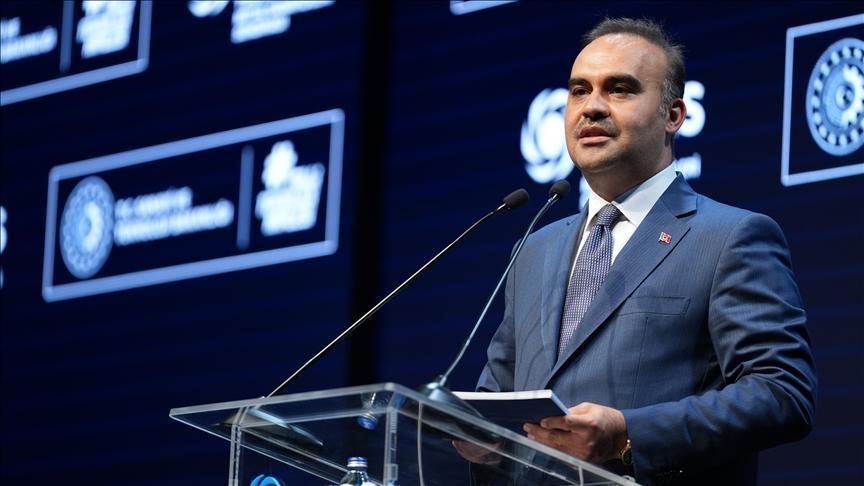 Bakan Kacır ayrıntılarını açıkladı: Çalışan başına 2 bin 500 lira destek!