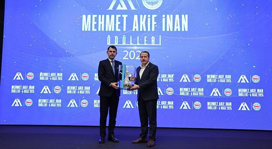 Altıncısı düzenlenen Mehmet Akif İnan mükafatları sahiplerini buldu