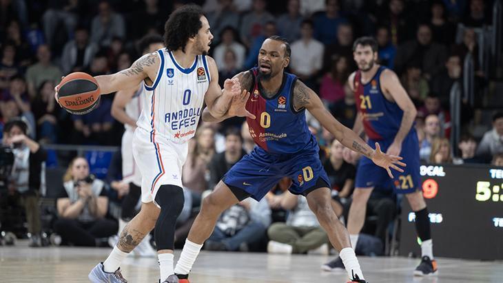 Anadolu Efes, Barcelona'ya mağlup! 1 anadolu efes barcelonaya maglup