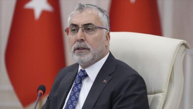 bakan isikhan acikladi mesleki yeterlilik dokumani sayisi 3 milyona yaklasti 1e4igYla