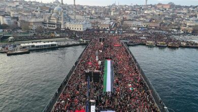 galata koprusundeki eylem nedeniyle istanbulda bazi yollar trafige kapatilacak ZI8ecuzD