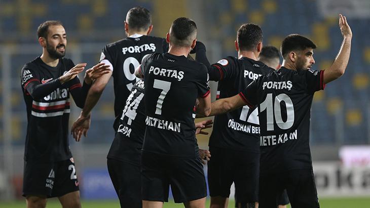 Gençlerbirliği, Yeni Malatyaspor karşısında zorlanmadı! 1 genclerbirligi yeni malatyaspor karsisinda zorlanmadi 2sqlS2Mm