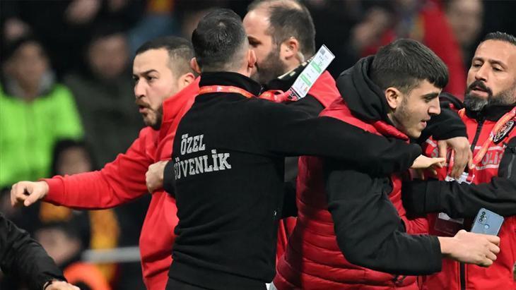 Kayserispor - Galatasaray maçı sonrası gözaltılarda 10 taraftar hür 1 kayserispor galatasaray maci sonrasi gozaltilarda 10 taraftar hur adPdELel