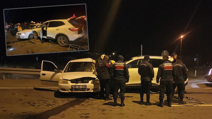 Konya'da feci kaza! Araba ile cip çarpıştı: 6 yaralı 1 konyada feci kaza araba ile cip carpisti 6 yarali WEVgSehS