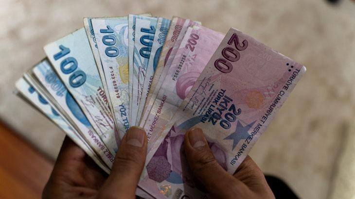 Milyonlarca emekliyi ilgilendiriyor: İşte kulislerde konuşulan bayram ikramiyesi zammı! 1 milyonlarca emekliyi ilgilendiriyor iste kulislerde konusulan bayram ikramiyesi zammi dJXMWaZ2