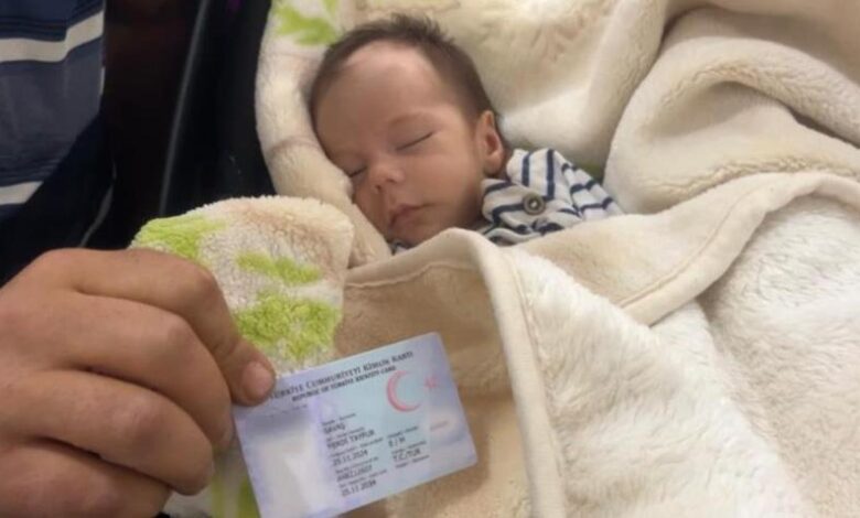 olumu beni perisan etti deyip bebegine ferdi tayfur ismini koydu u57vU5Vp