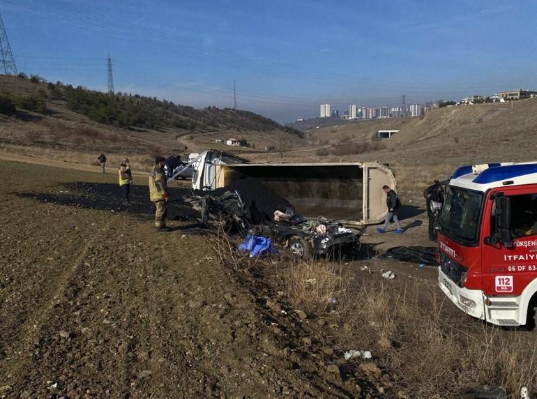 son dakika ankarada dehsetli kaza zift yuklu kamyon kamyonete carpti 3 meyyit 2