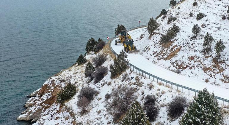 Termometre eksi 19 dereceyi gösterdi! Kaşları ve kirpikleri dondu 3 termometre eksi 19 dereceyi gosterdi kaslari ve kirpikleri dondu 1 dbry5vX4