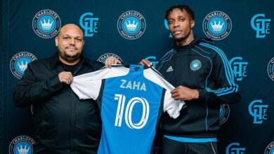 wilfried zaha resmen charlotte fcde galatasaray kapa bildirdi U1LlZC5L