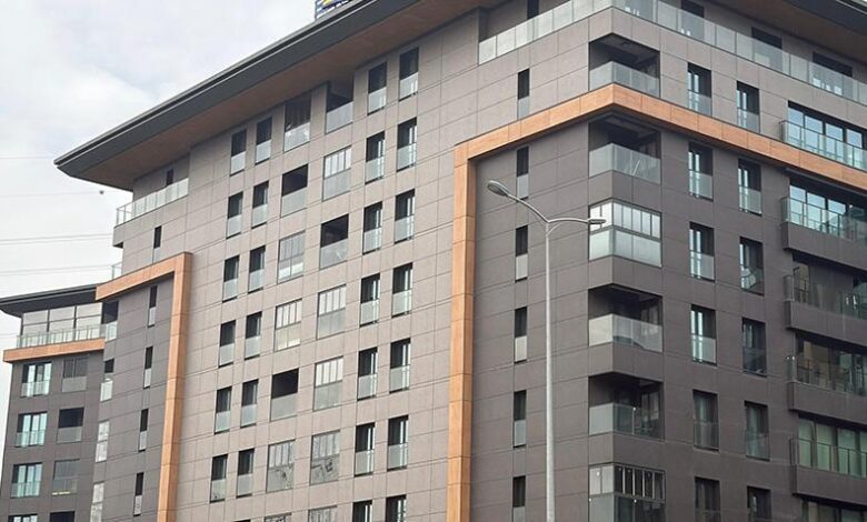 Yer: İstanbul! Lüks sitenin otoparkında İsveçli saldırgan dehşeti 1 yer istanbul luks sitenin otoparkinda isvecli saldirgan dehseti nYh4iBdB