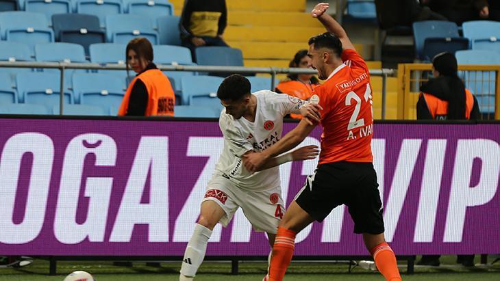 adanaspor ile umraniyespor puanlari paylasti