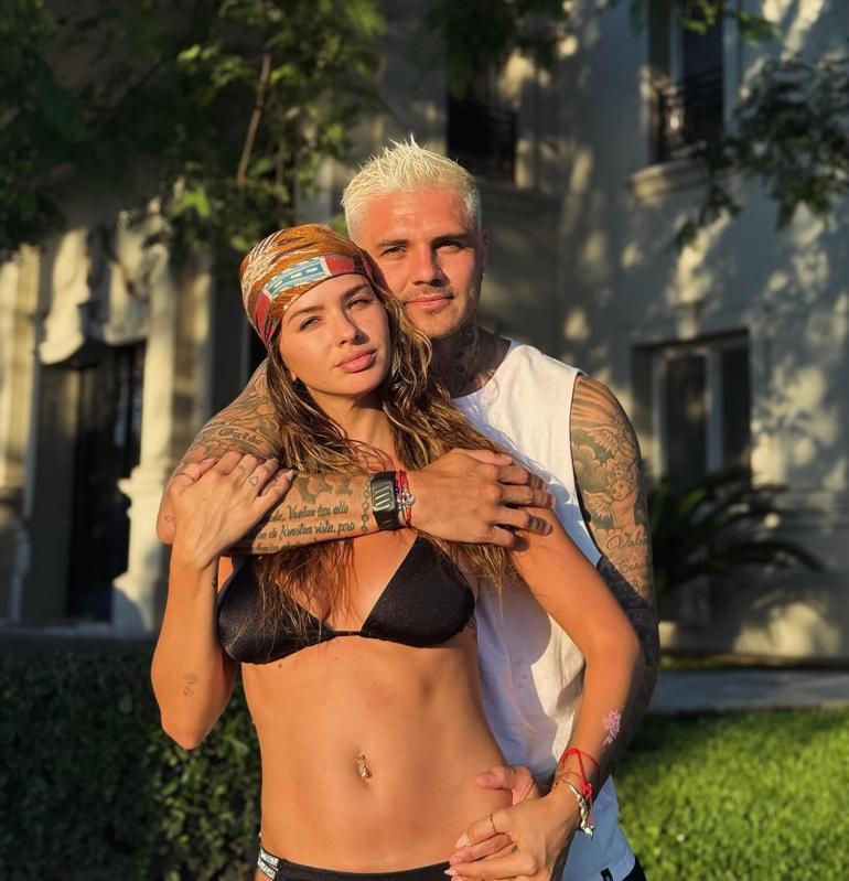 ayriliklari kisa surmustu wanda nara ve l ganteden romantik poz 1 BsQDcZee