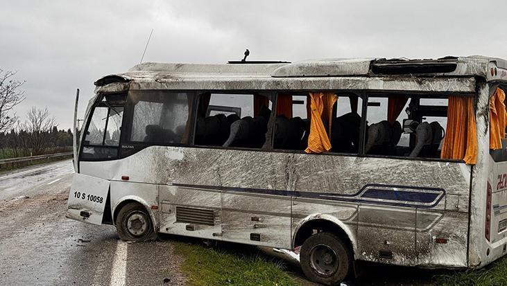 balikesirde emekcileri tasiyan midibus takla atti cok sayida yarali var z1jVlKVz