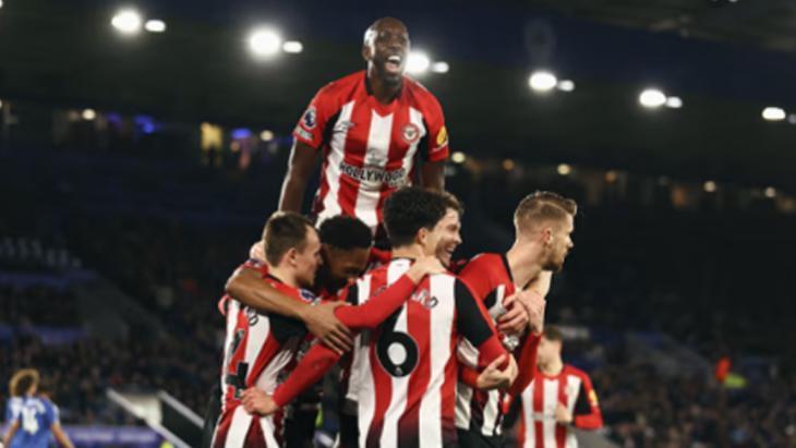 brentford leicester city deplasmaninda farkli galip Y8JMKPeD