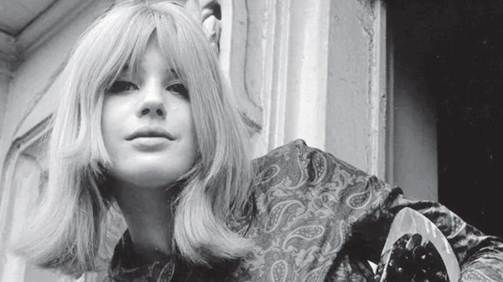 bu dunyadan marianne faithfull gecti H7DQBgCp