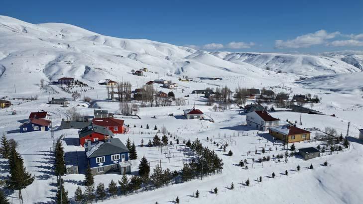 Bu köyde yalnızca 2 mevsim görülüyor: Kış ve yazı yaşıyoruz, yaşantımızdan çok mutluyuz 14 bu koyde yalnizca 2 mevsim goruluyor kis ve yazi yasiyoruz yasantimizdan cok mutluyuz 12 XVb5AjEs