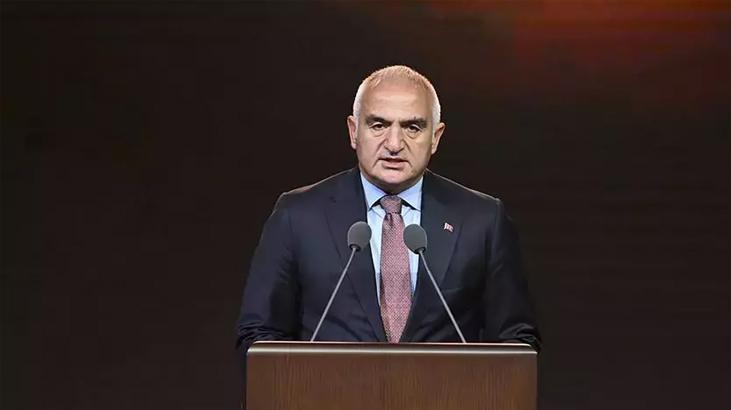 Çağdaş Sanat Fuarı'nın açılışı yapıldı! Bakan Ersoy: Büyük bir buluşma noktası 1 cagdas sanat fuarinin acilisi yapildi bakan ersoy buyuk bir bulusma noktasi pmraglyj