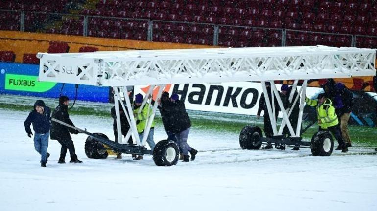canli uefa avrupa liginde galatasarayin konugu az alkmaar 5 uj1TuSHY