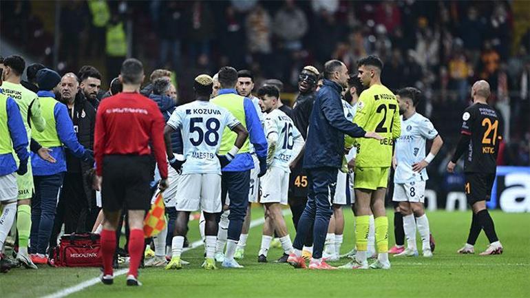 galatasaray adana demirspor macinin perde gerisi ortaya cikti takimi alandan cekiyorum bu nasil N7Esba5r