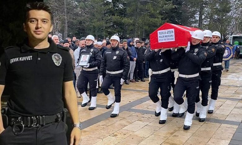 Kazada ölen polis memuruna son veda! Kahreden ayrıntı ortaya çıktı 1 kazada olen polis memuruna son veda kahreden ayrinti ortaya cikti gYYsv3Uv