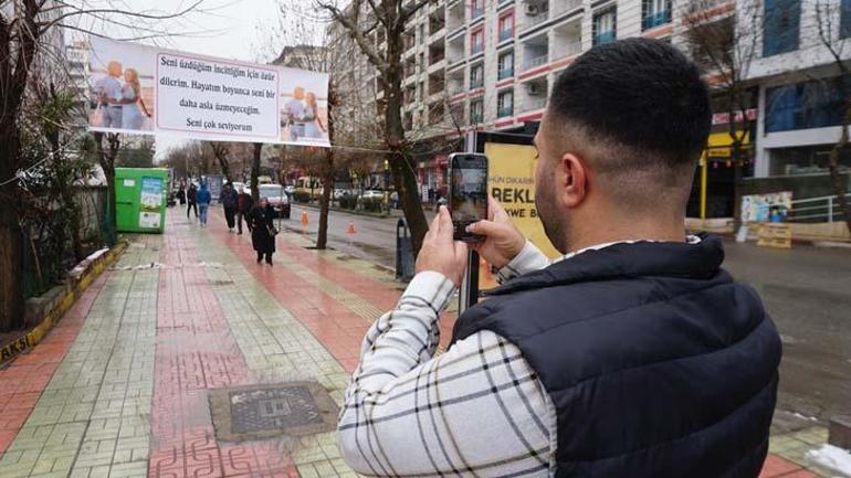 kent meydaninda pankartli ozur ben esimi cok seviyorum cok pismanim 3