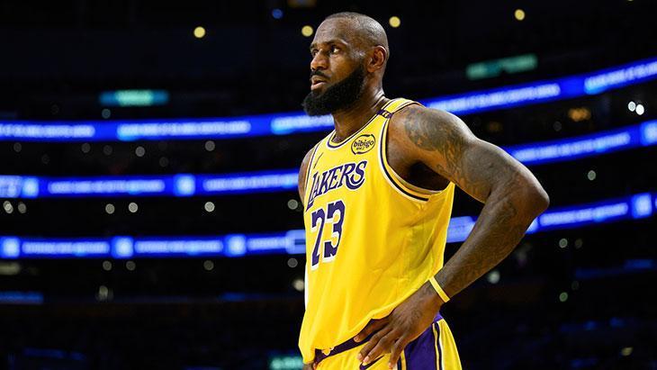 lebron jamesin gayreti yetmedi lakers erteleme macinda hornetse maglup