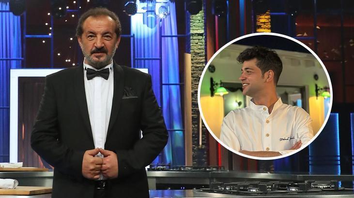 mehmet yalcinkaya ve oglu odul merasimine katildi babasinin musaadeden gidiyor