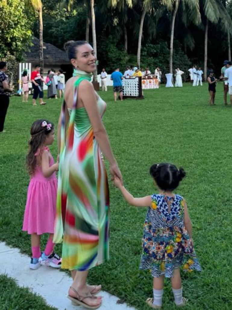 Sinem Kobal Maldivler'den paylaştı Kenan İmirzalıoğlu sürprizi! 'Aile albümü' 3 sinem kobal maldivlerden paylasti kenan imirzalioglu surprizi aile albumu 1 Utnp3bf9