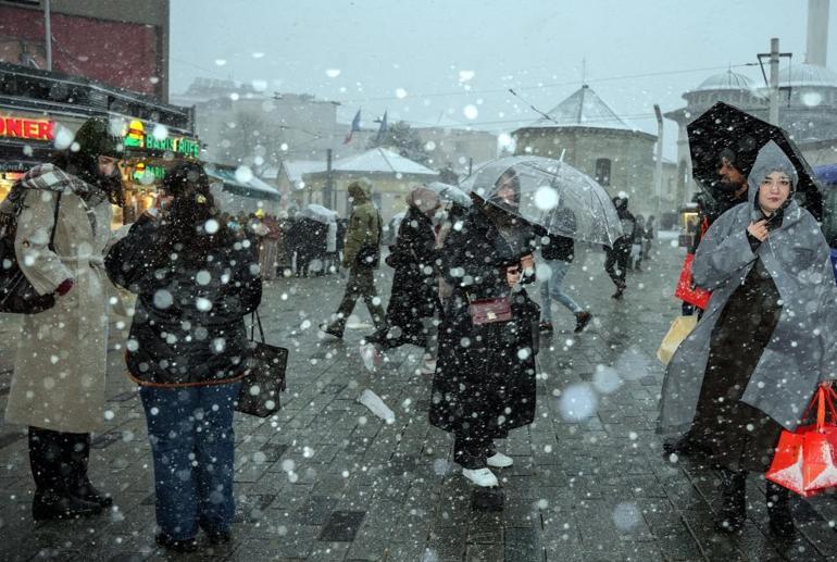 son dakika meteoroloji son hava durumu raporu istanbulda kar yagisi siddetini artirdi en soguk mDKiqNnD