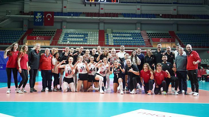 Türk Hava Yolları, Beşiktaş'ı mağlup etti! 1 turk hava yollari besiktasi maglup etti Uz6PZ6Kp